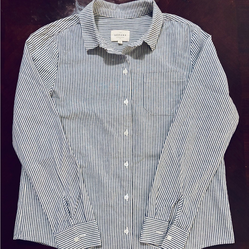 Sézane Tomboy button up shirt, size 4